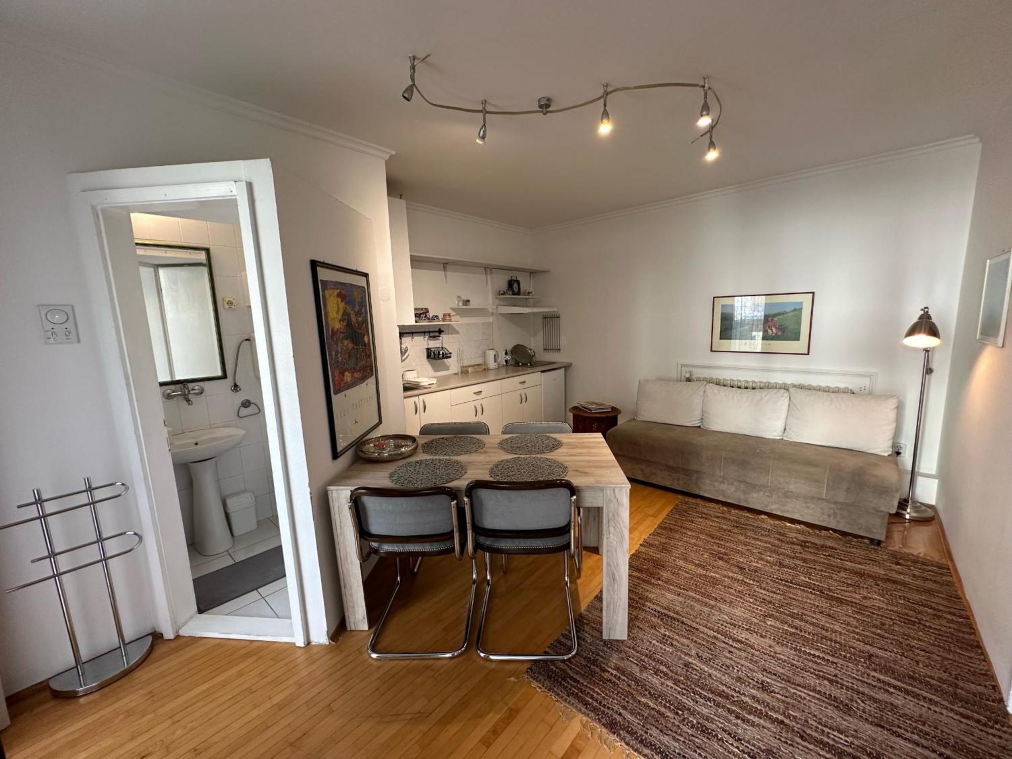Apartmani Maximus Subotica Eksteriør billede