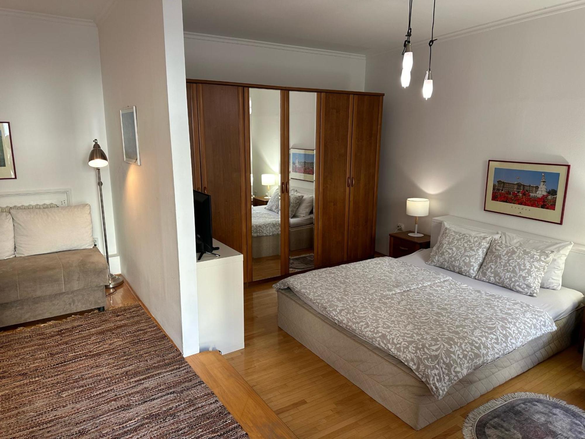 Apartmani Maximus Subotica Eksteriør billede